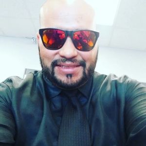 Meet your Posher, Phillip